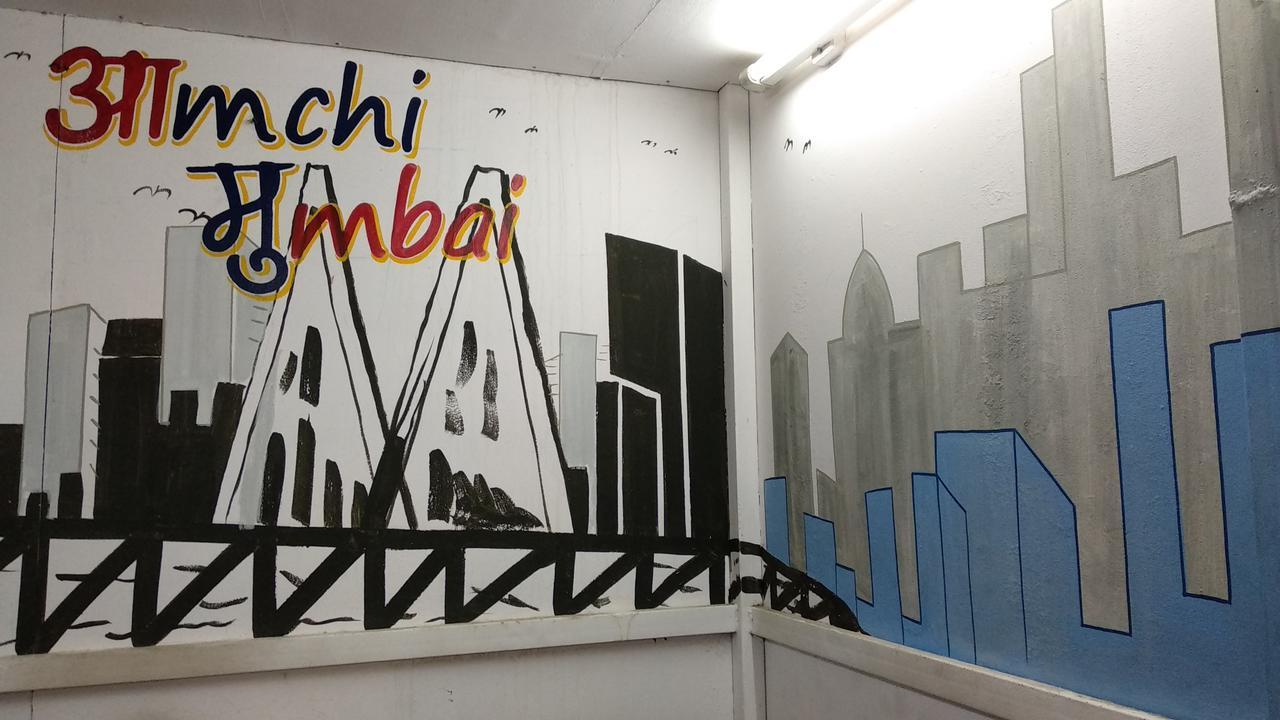Отель Mumbai Backpackers,Airport Экстерьер фото