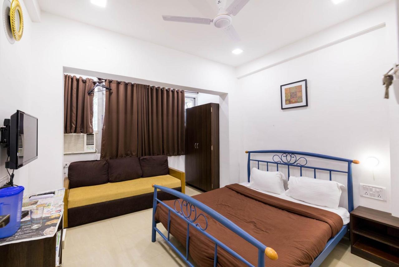 Отель Mumbai Backpackers,Airport Экстерьер фото